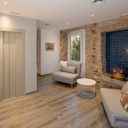 Apartamento Historico En El Barri Vell ชีโรนา ภายนอก รูปภาพ